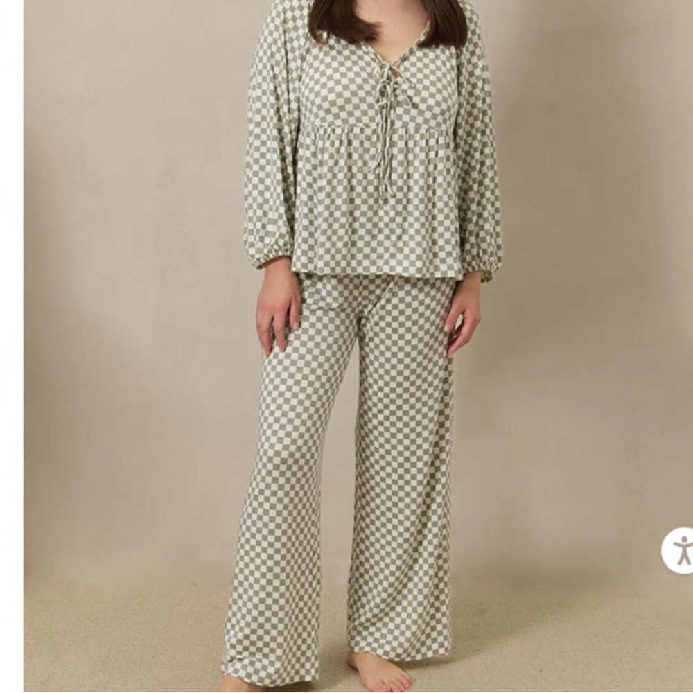 Checkered Women's Pajama Set Solly Baby